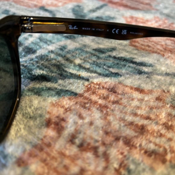 Ray-Ban - Picture 4 of 5